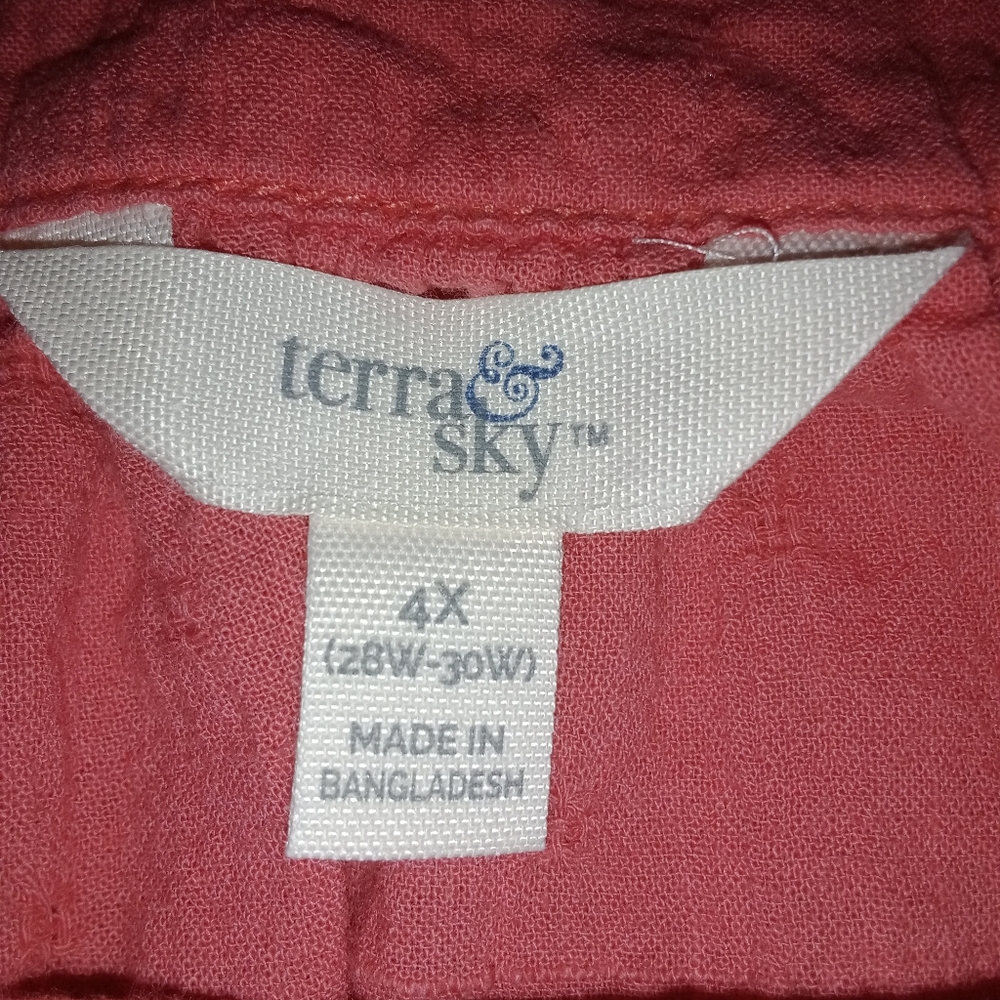 Terra & Sky Coral Ruffle Sleeve Blouse - Picture 4 of 7